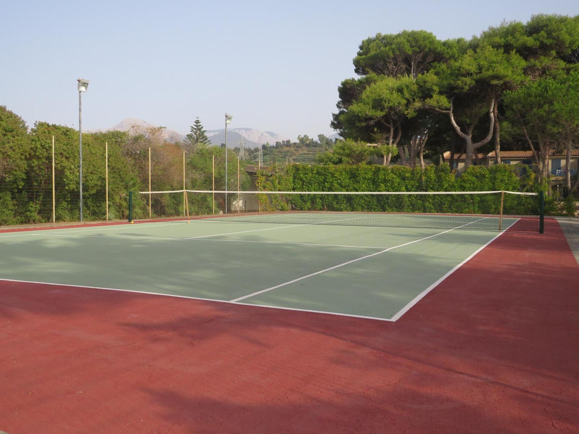 Villa Teti - Sicilia Кампофеличе-ди-Роччелла Экстерьер фото
